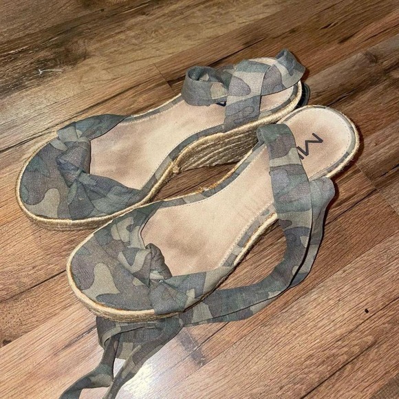 MIA Camouflage Espadrille Wedge Sandals Ankle Wrap Tie Up Platform - Picture 1 of 4